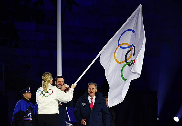 Zakončení ZOH ONLINE: Veronou zní Marseillaisa, Francie převzala štafetu