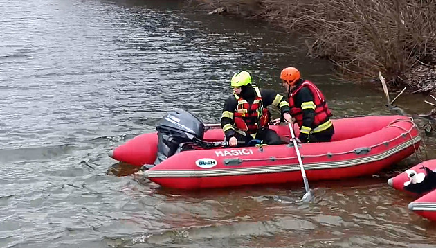 Cvičení skončilo tragédií. Pohřešovaného policejního potápěče našli mrtvého