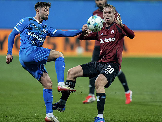 Ml. Boleslav - Sparta 1:0 po pen., další šok v poháru! Floder vychytal semifinále