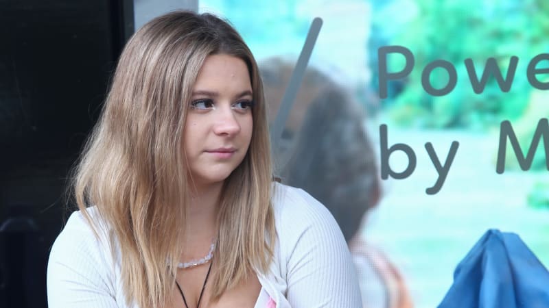 Tragická příčina smrti influencerky Míny: Srazil ji náklaďák. Opakovaná resuscitace nepomohla