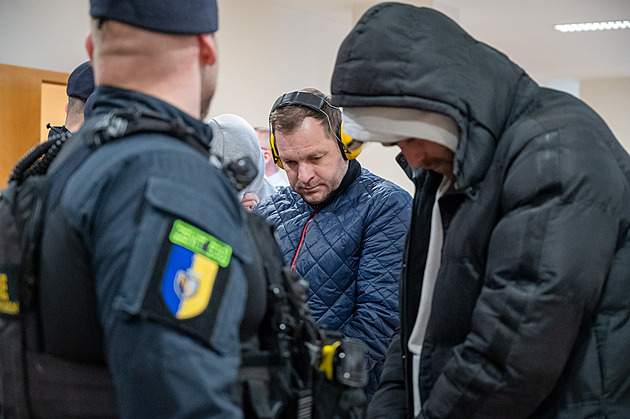 Ve vazbě kvůli fotbalové kauze skončil Prokeš, na verdikt čekají ještě tři obvinění