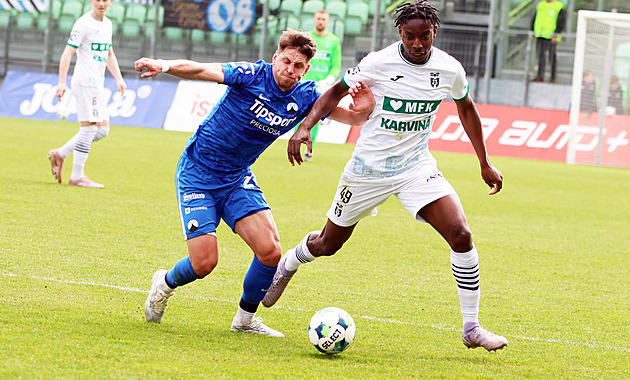 ONLINE: Karviná - Liberec 3:1. Vedení navyšuje Kačor, hosté hrají v deseti