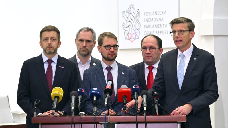 V Karviné vyhraje i Babišovo koště a někde půjdeme do voleb proti sobě, přiznává opozice