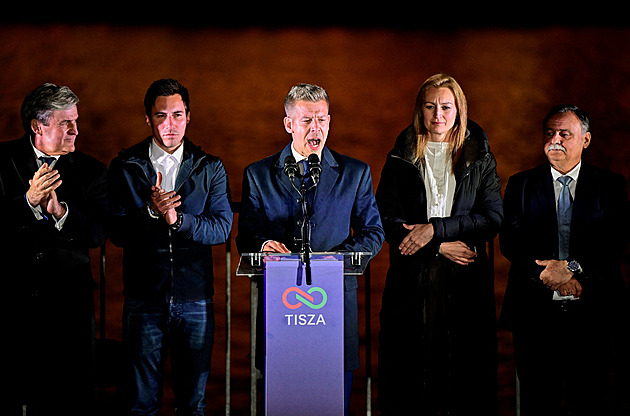 Maďarsko má po týdnu od voleb sečteno. Magyar získal ústavní většinu 141 křesel