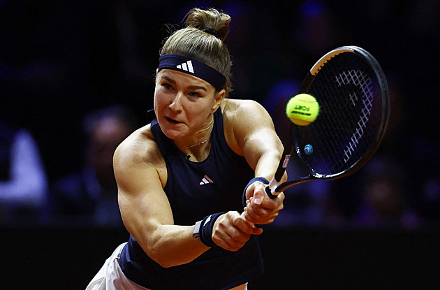 Muchová titul ve Stuttgartu nezískala, ve finále podlehla suverénní Rybakinové