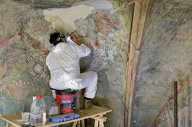 Velký okamžik pro Bečov. Zpřístupní hrad včetně kaple, v níž se našel relikviář