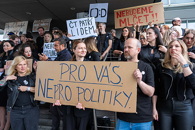 Boj za poplatky eskaluje. Stávka lidí z ČT a ČRo potrvá 24 hodin, detaily poví brzy